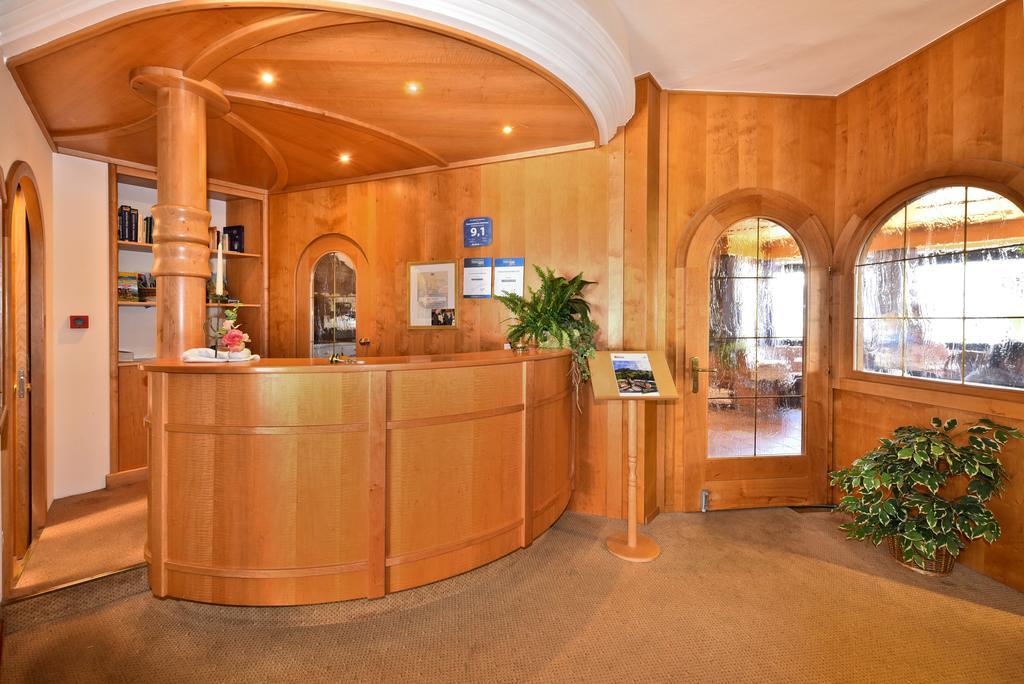 Panoramahotel Obkircher Нова-Поненте Экстерьер фото
